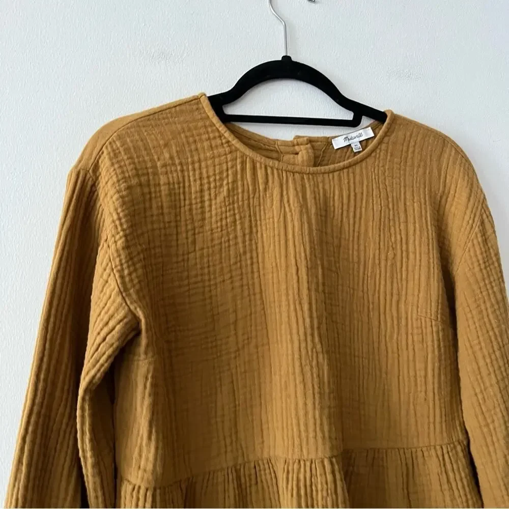 Madewell Lightspun Button-Back Peplum Top